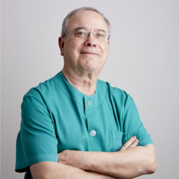 Eduardo Lombardía García odontológo Clínica Lombardía